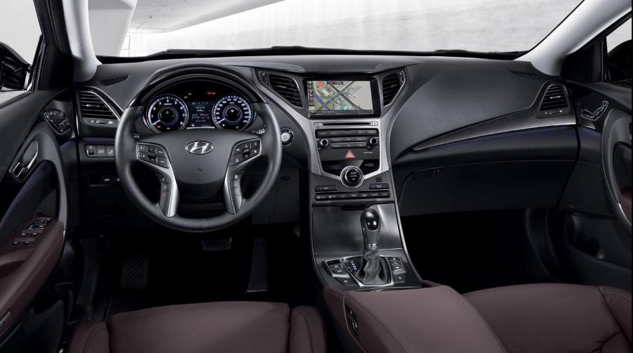  Hyundai Grandeur 2014 года  (фото 7 из 19)